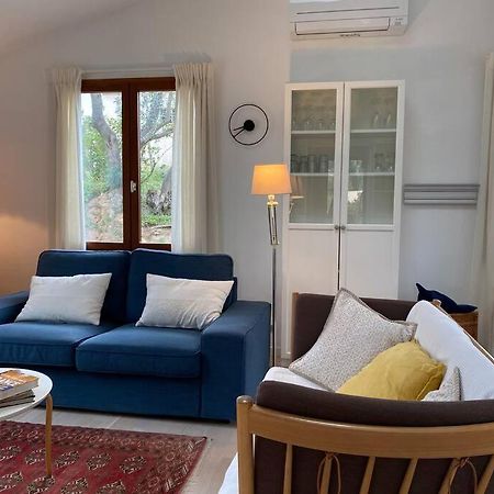 Neuve Romantique Montbrun-des-Corbieres Luaran gambar