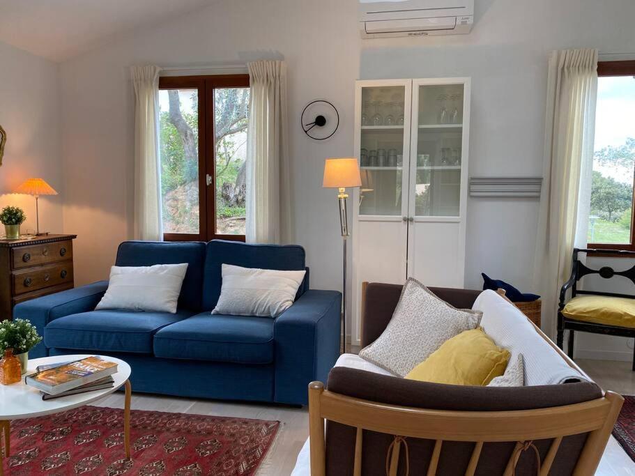 Neuve Romantique Montbrun-des-Corbieres Luaran gambar